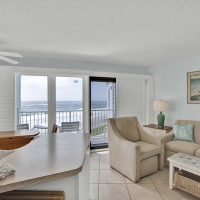 DebbieHughes_ReefOceanReaort