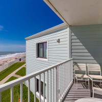 DebbieHughes_ReefOceanReaort