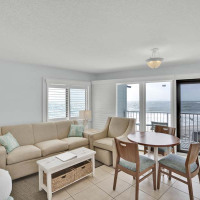 DebbieHughes_ReefOceanReaort