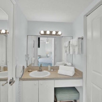 DebbieHughes_ReefOceanReaort