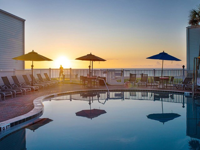 reef-ocean-resort-10