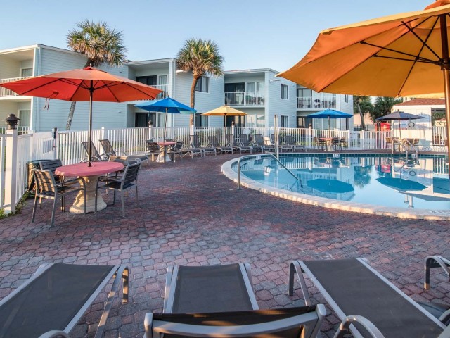reef-ocean-resort-15
